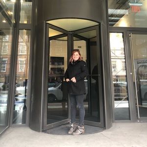 Meet your Posher, Ellen